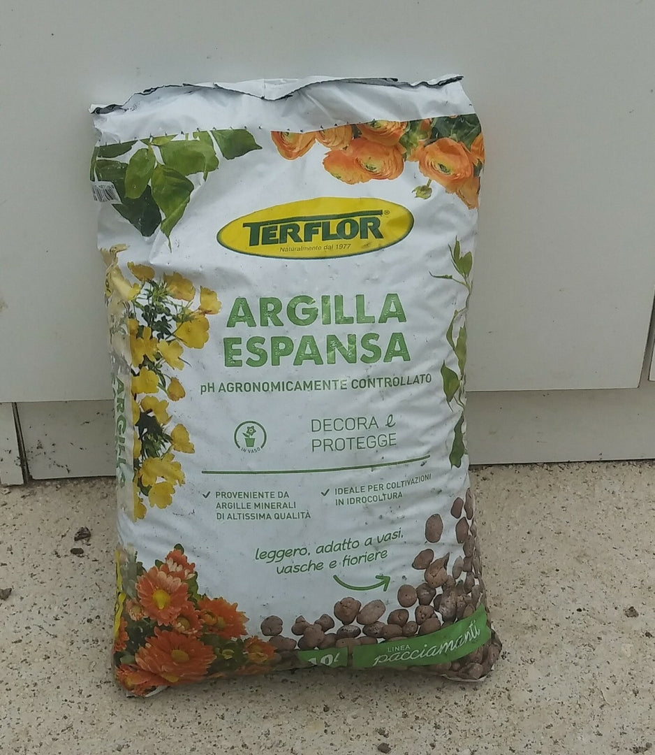 SACCO DA 10 LT DI ARGILLA ESPANSA IN PALLBOX 08/20 MM